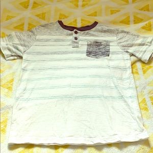 Causal cotton button down